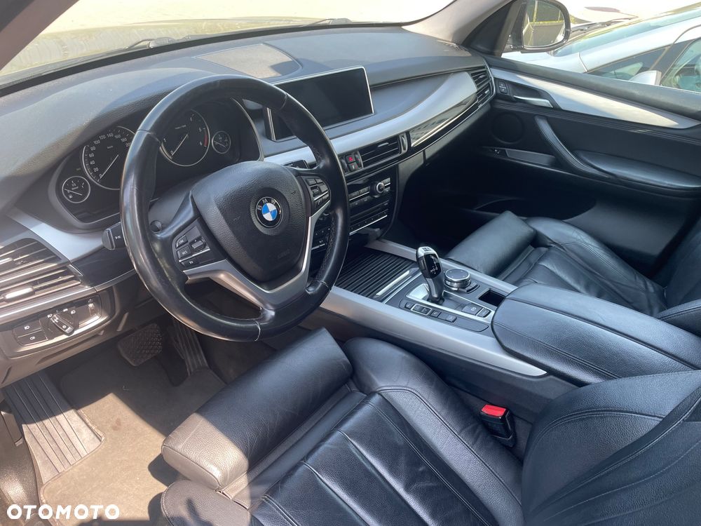 BMW X5 xDrive25d - 22
