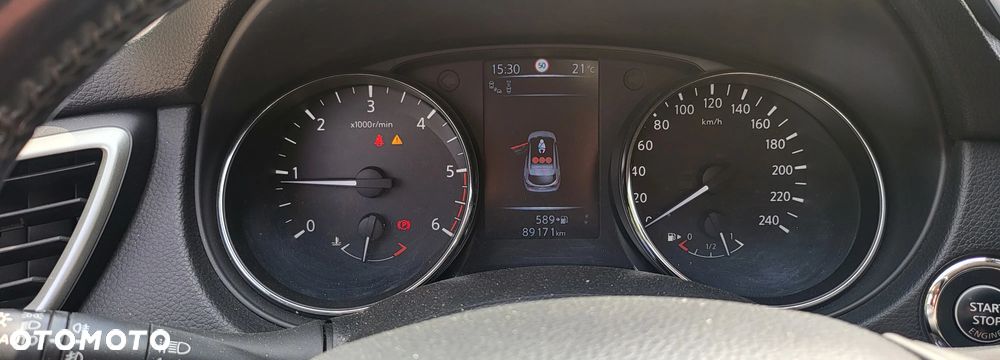 Nissan Qashqai 1.5 dCi Tekna - 9