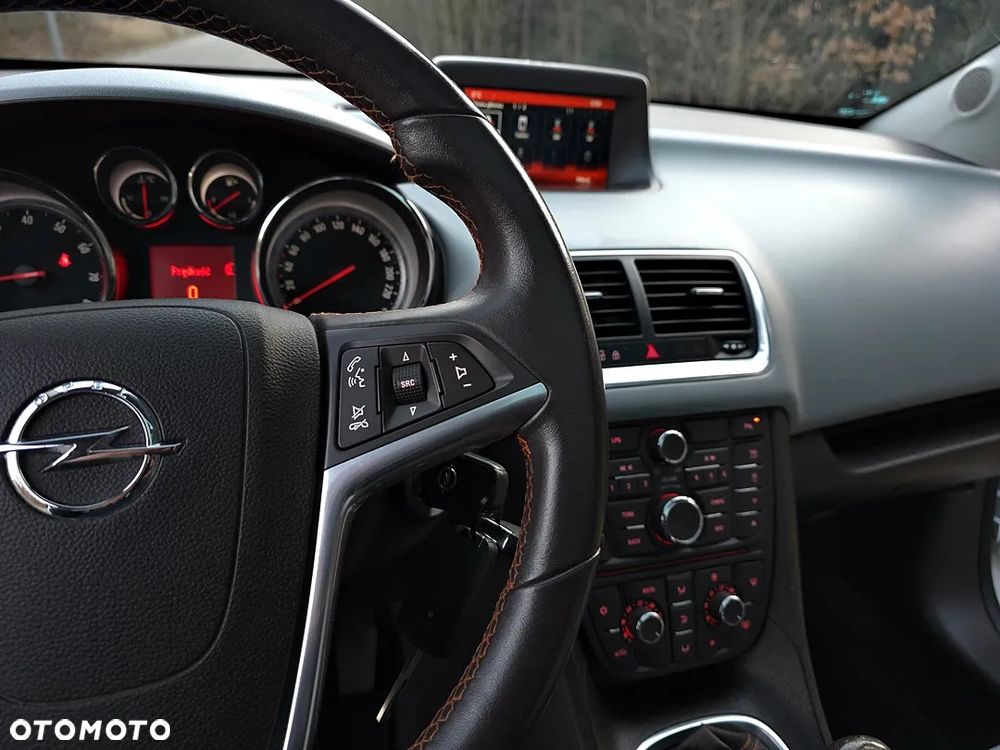 Opel Meriva 1.4 T Cosmo - 30