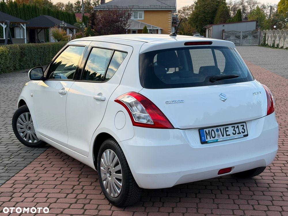 Suzuki Swift - 2
