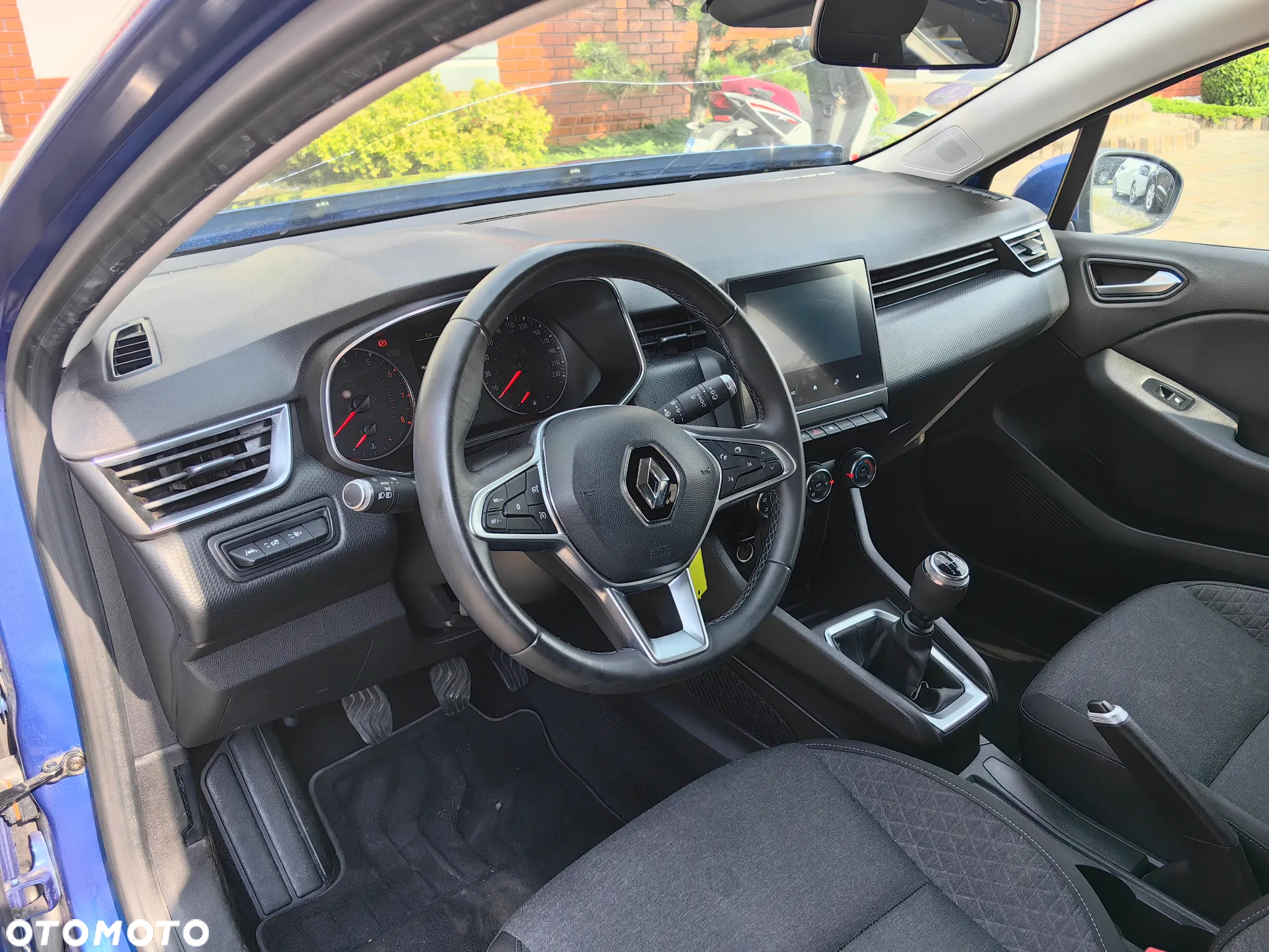 Renault Clio TCe 100 BUSINESS EDITION - 15