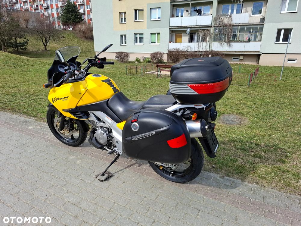 Suzuki V-STROM - 4
