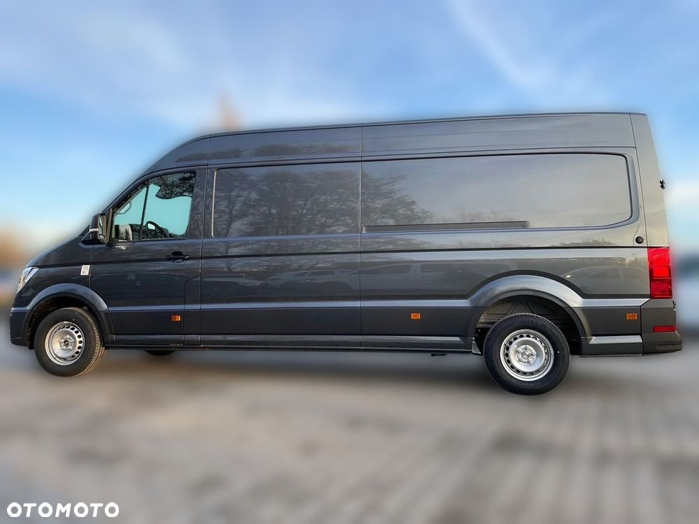 Volkswagen Crafter 35 Furgon z wysokim dachem 2,0 l 177 KM automat - 4