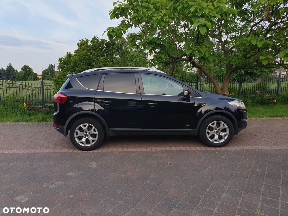 Ford Kuga 2.0 TDCi 2x4 Titanium - 7