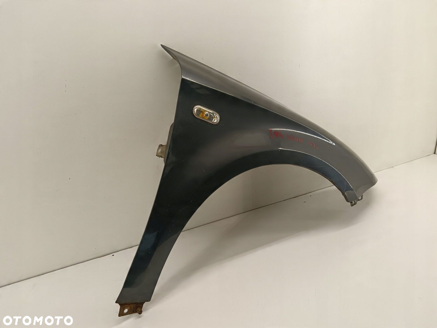 BŁOTNIK PRAWY SEAT LEON II 04-08 - 4
