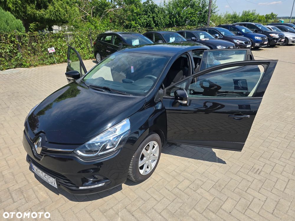 Renault Clio - 33
