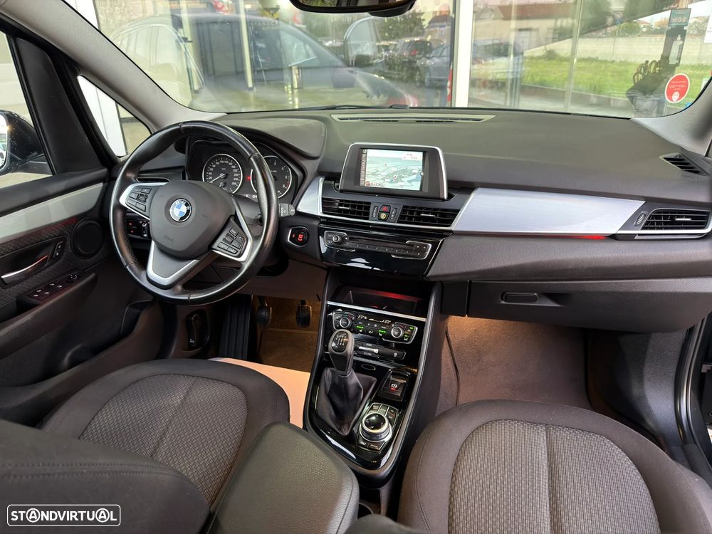 BMW 218 Gran Tourer d Sport Line - 2