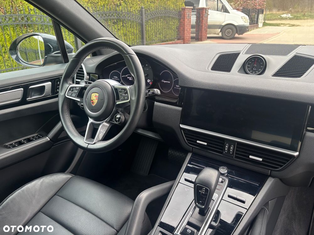 Porsche Cayenne Platinum Edition - 7