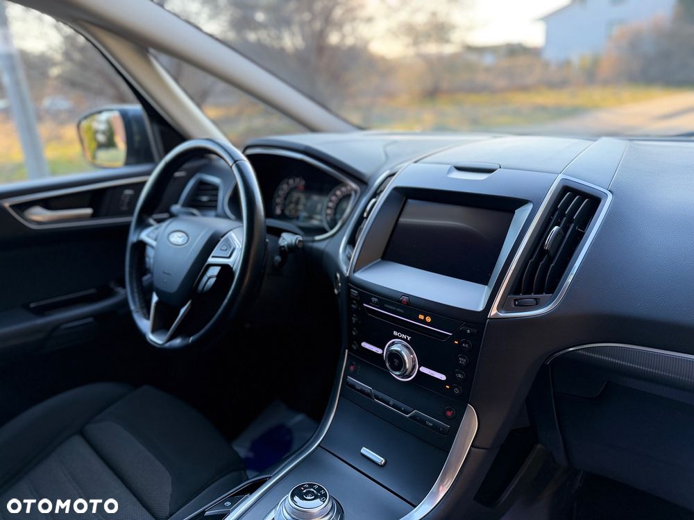 Ford S-Max 2.0 EcoBlue Titanium - 31