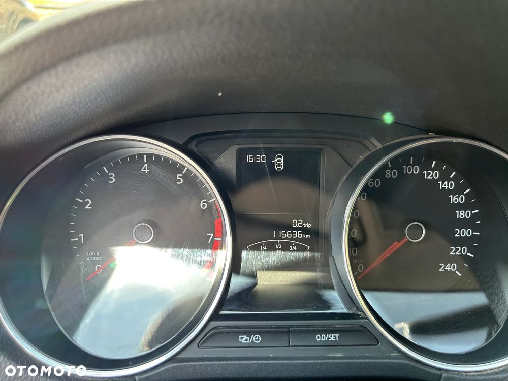 Volkswagen Polo 1.2 TSI Comfortline - 17