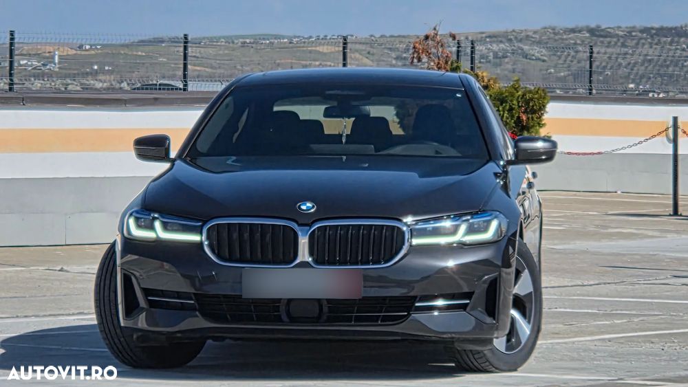 BMW Seria 5 520d AT MHEV - 31