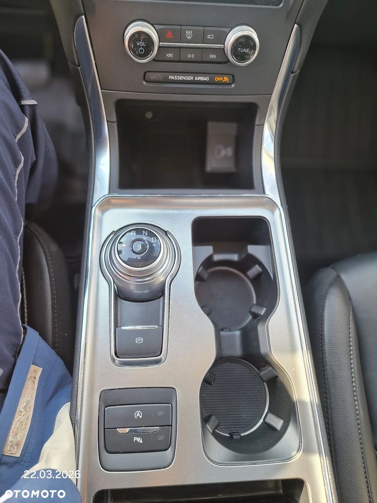 Ford Edge - 13