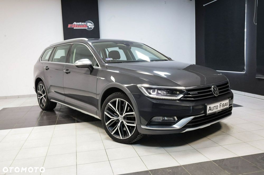 Volkswagen Passat - 2