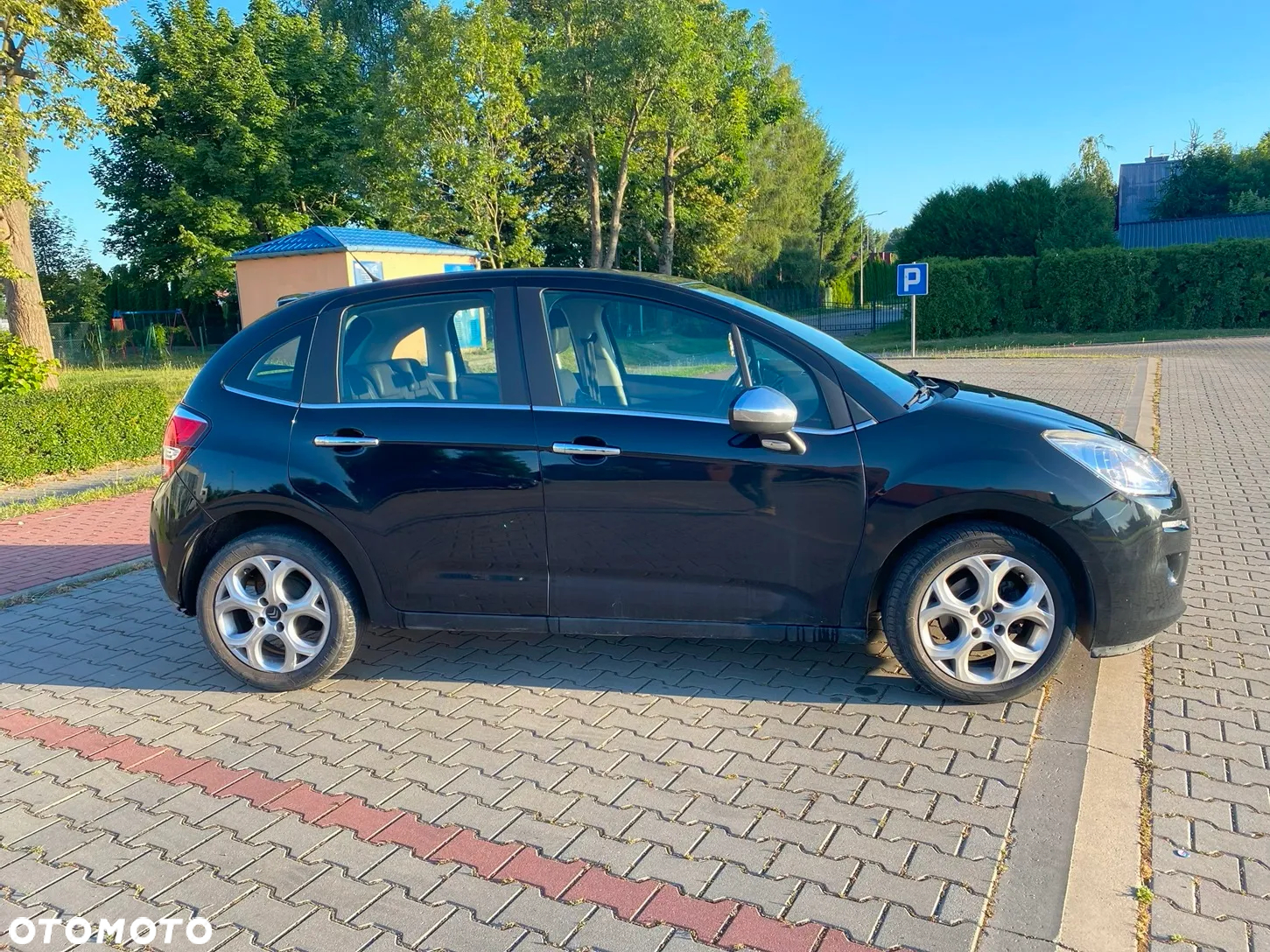 Citroën C3 1.2 PureTech Exclusive - 2
