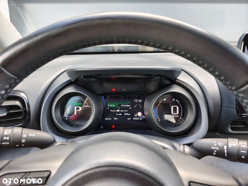 Toyota Yaris - 11