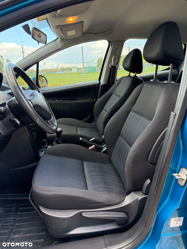 Peugeot 207 - 26