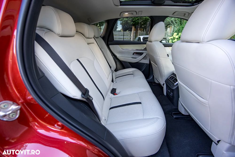 MAZDA CX-60 2024 — imagine 32