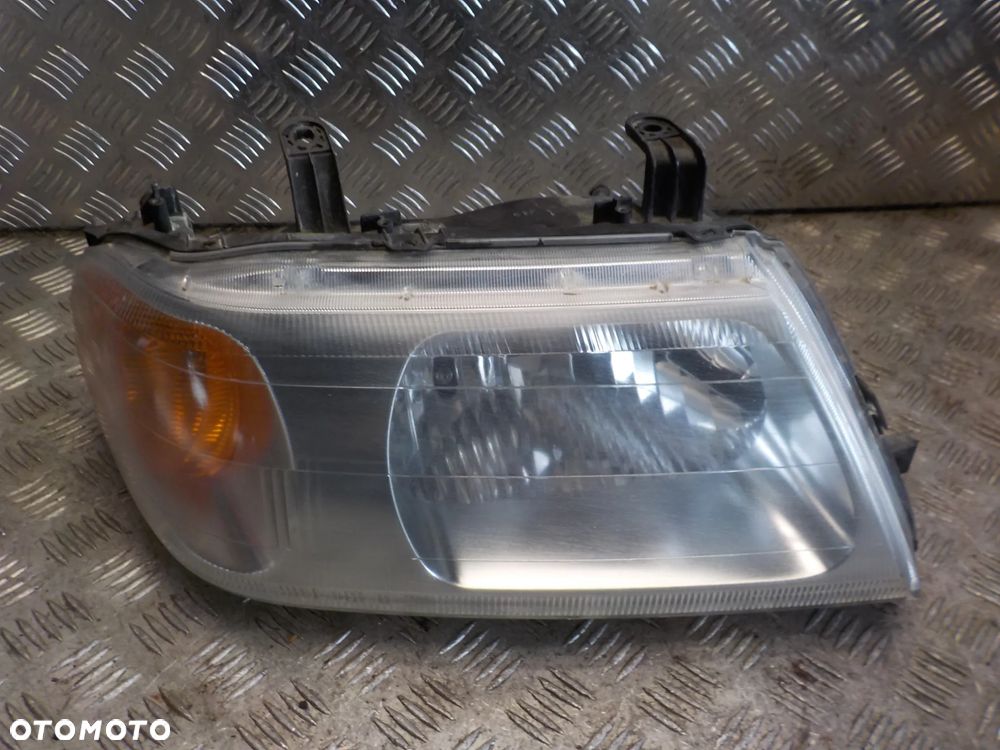 MITUBISHI PAJERO SPORT LAMPA PRAWA PRZÓD EUROPA - 1