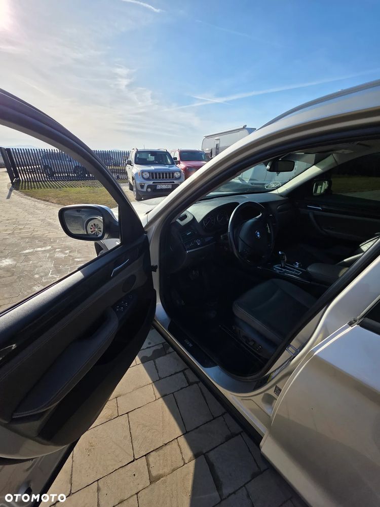 BMW X3 xDrive28i Advantage - 10