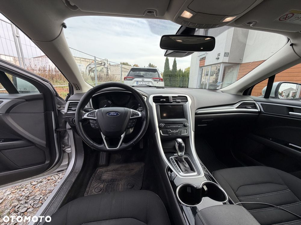 Ford Mondeo - 16