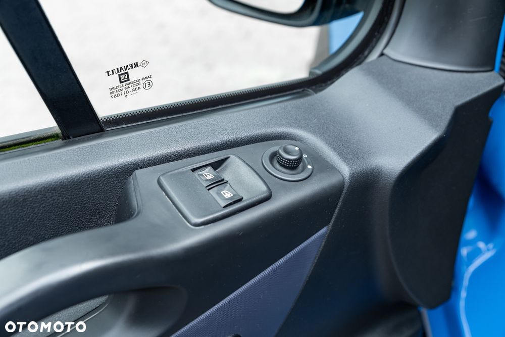 Opel Vivaro - 15
