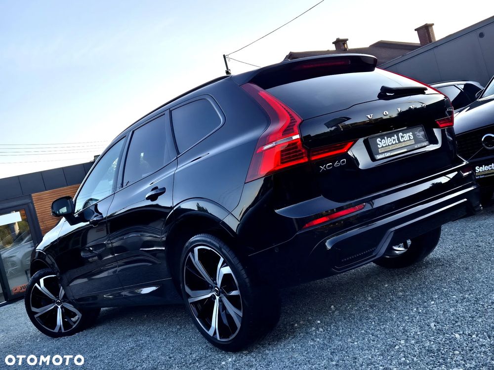Volvo XC 60 B4 D Ultimate Dark - 26