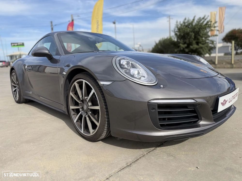 Porsche 911 (991) Carrera 4 PDK - 17