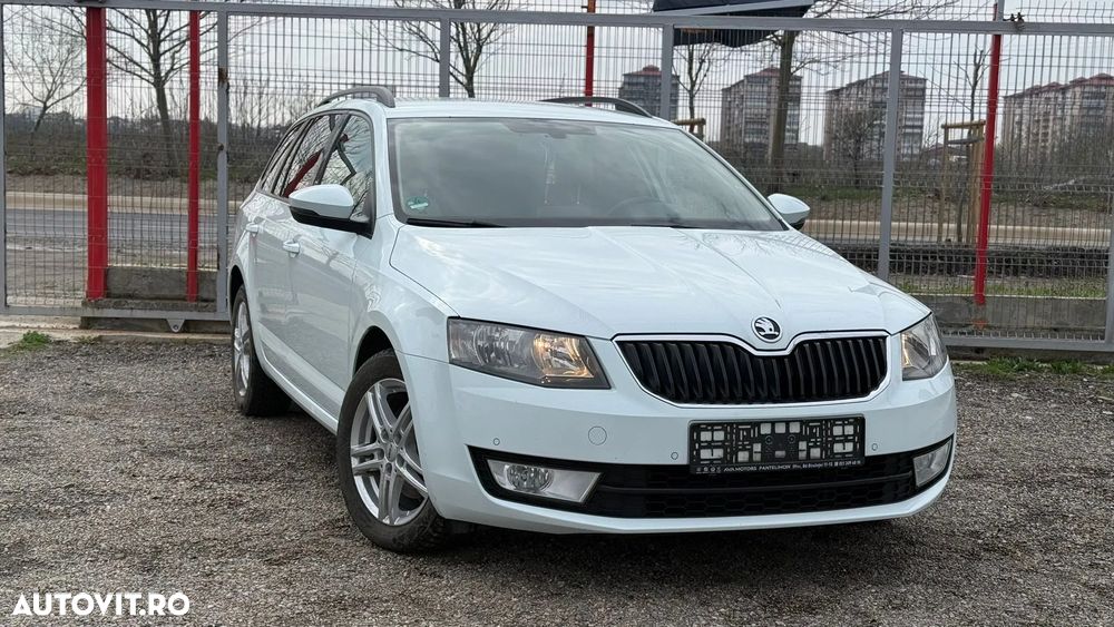 Skoda Octavia 2.0 TDI DSG Tour - 16