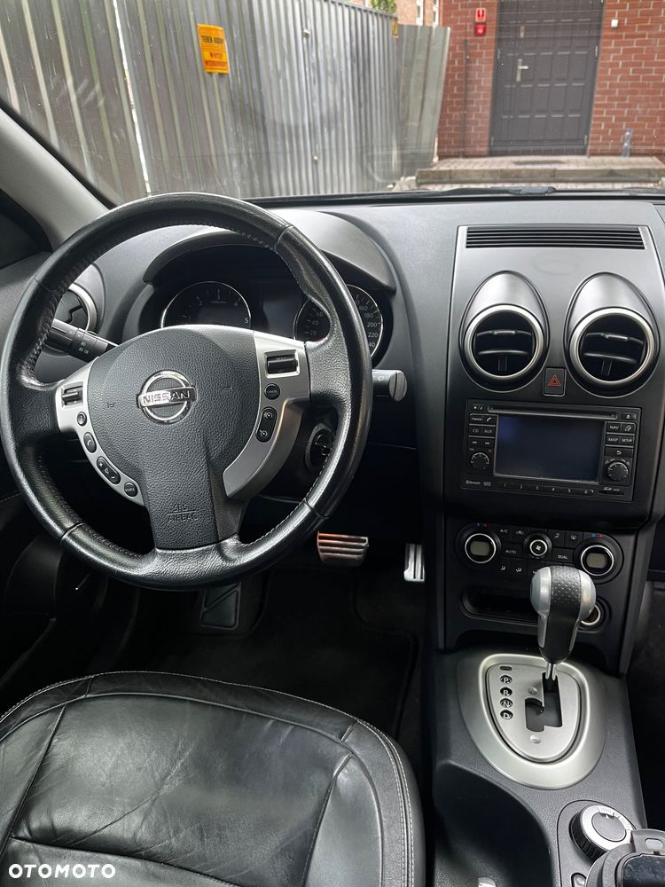Nissan Qashqai 2.0 dCi 4x4 Tekna Premium - 11