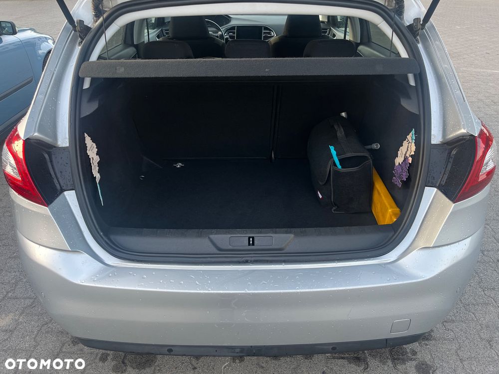 Peugeot 308 1.2 PureTech Active S&S - 24