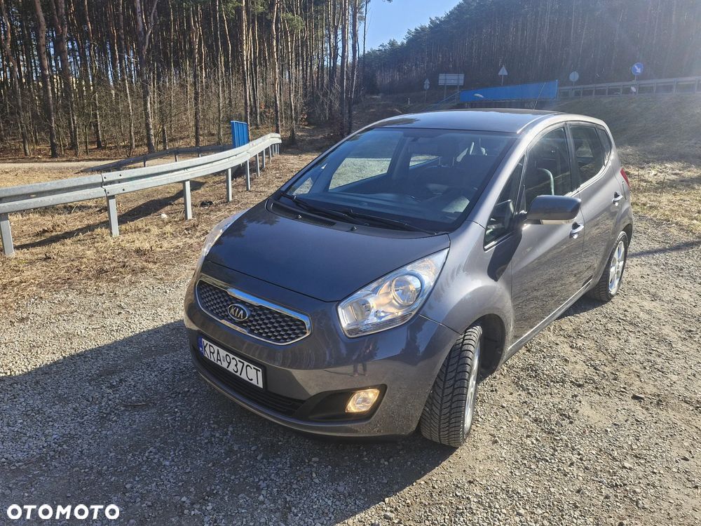Kia Venga 1.6 CVVT Black Collection - 7