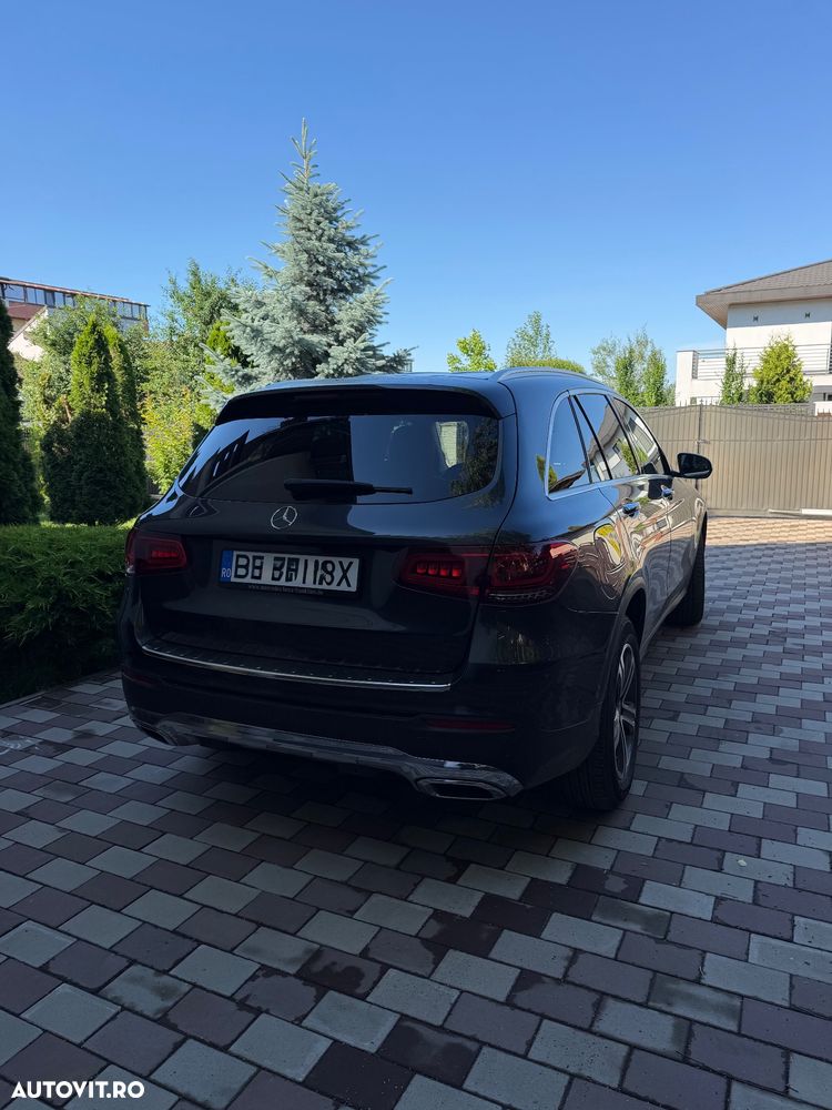Mercedes-Benz GLC 220 d 4MATIC - 2