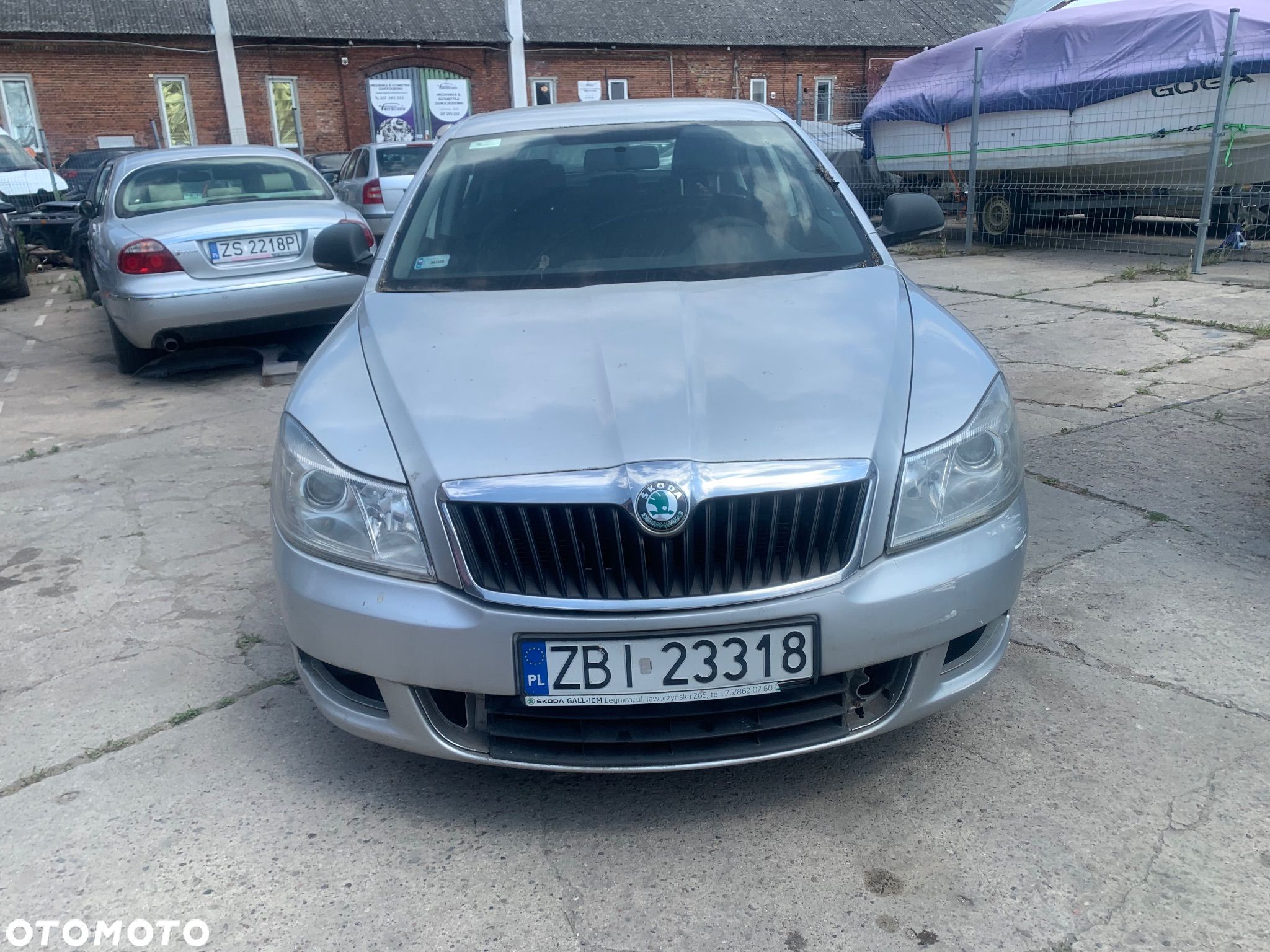 Skoda octavia 2 lift cala na części LA7W srebrna - 1