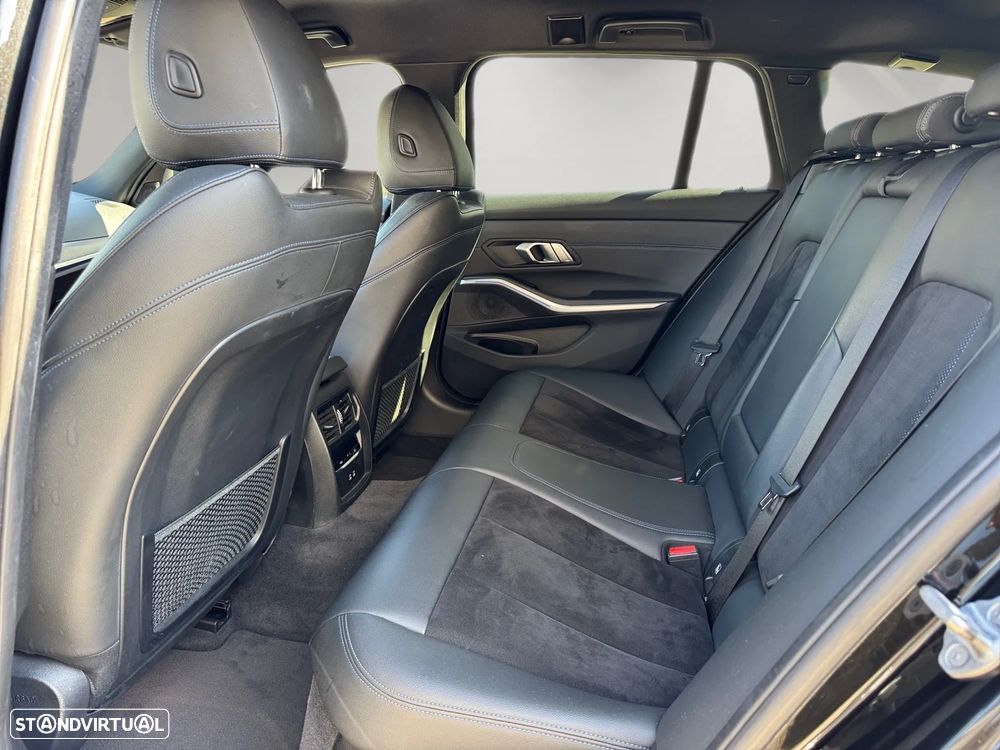 BMW 320 Gran Turismo d xDrive Sport-Aut. M Sport - 15