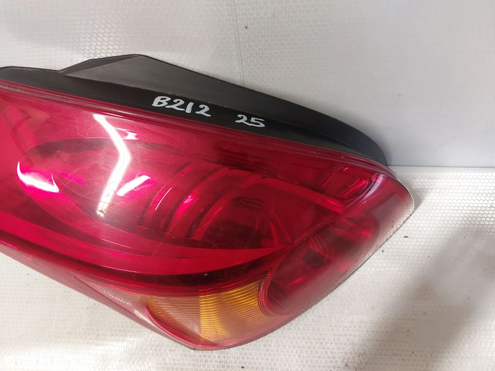 .  LAMPA TYL TYLNA LEWA KIA PRO CEED 1 - 2