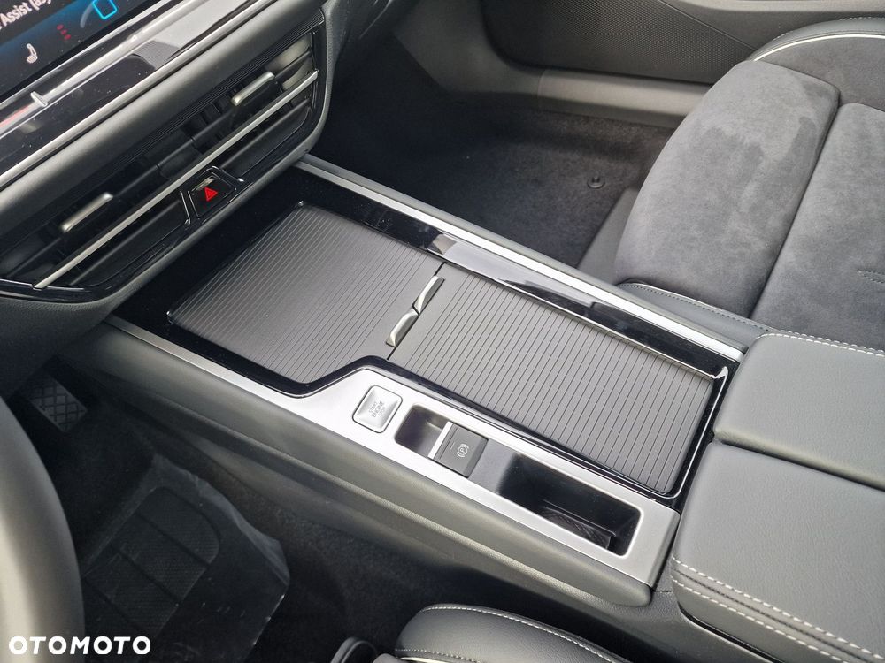 Volkswagen Passat - 23