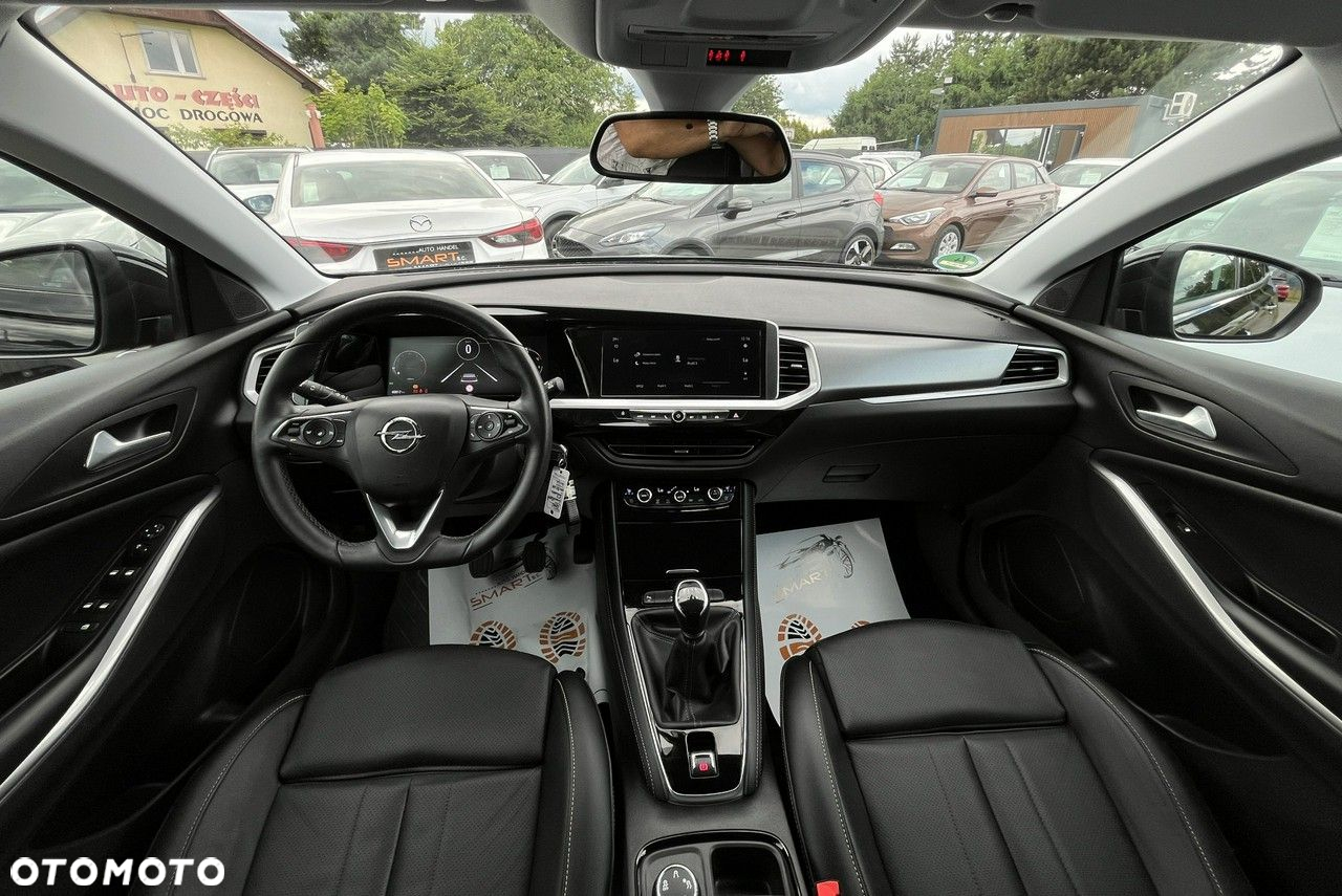Opel Grandland 1.2 DI Business Edition - 18
