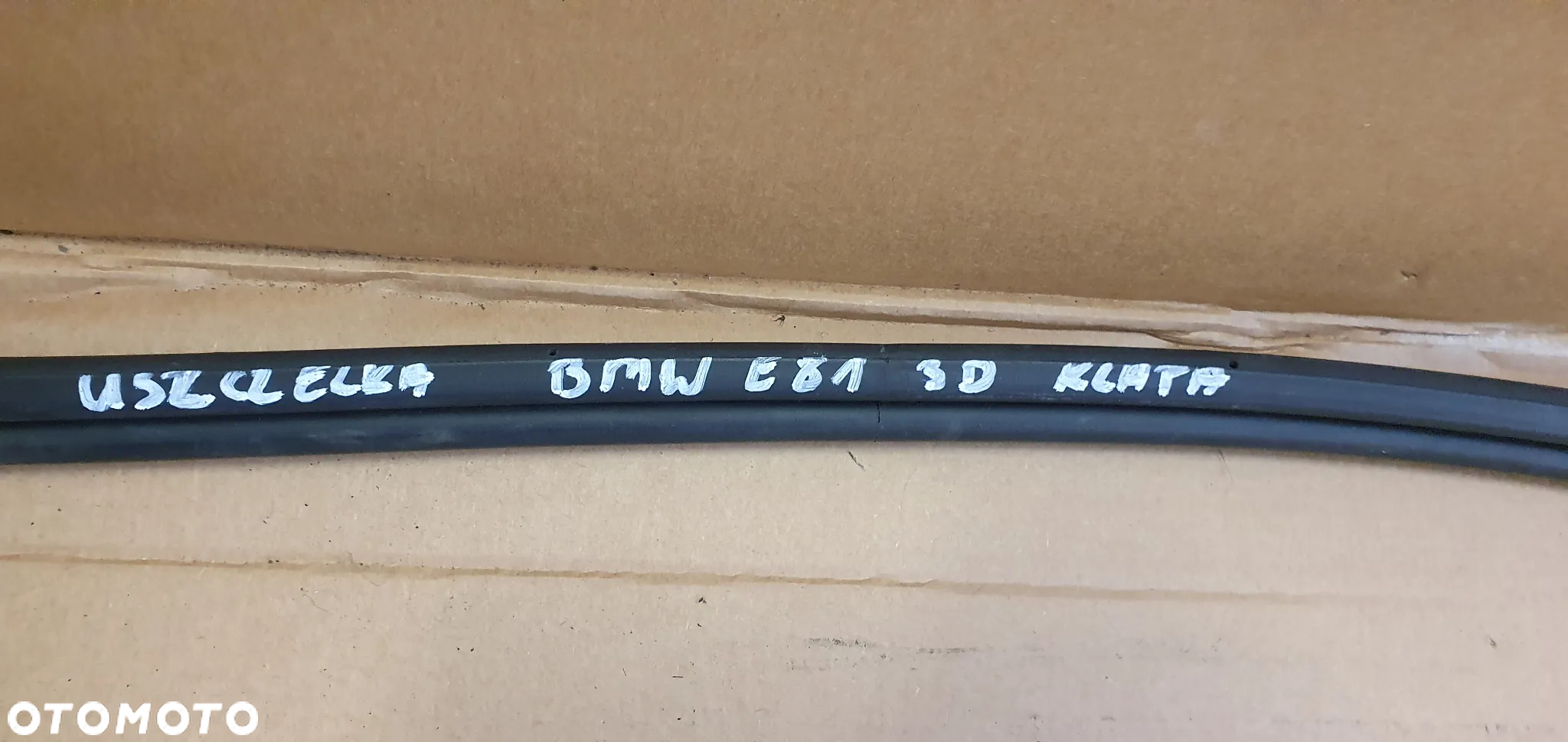Uszczelka klapy bagażnika BMW I E81 E87 - 5