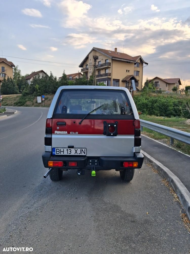 Daihatsu Feroza - 2