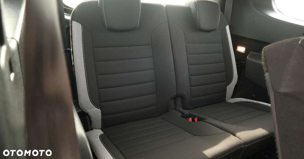 Dacia Lodgy Blue dCi 115 (7-Sitzer) Stepway - 17