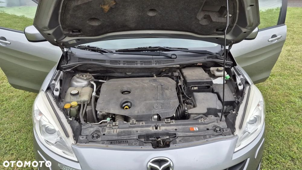 Mazda 5 - 7