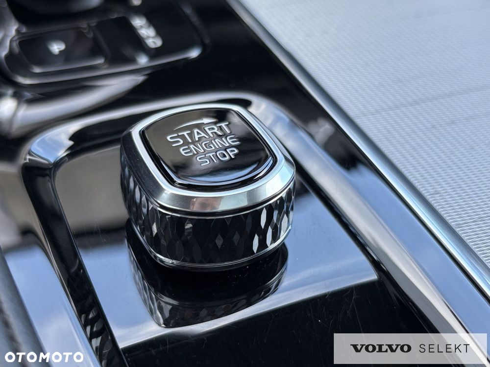 Volvo XC 90 - 20
