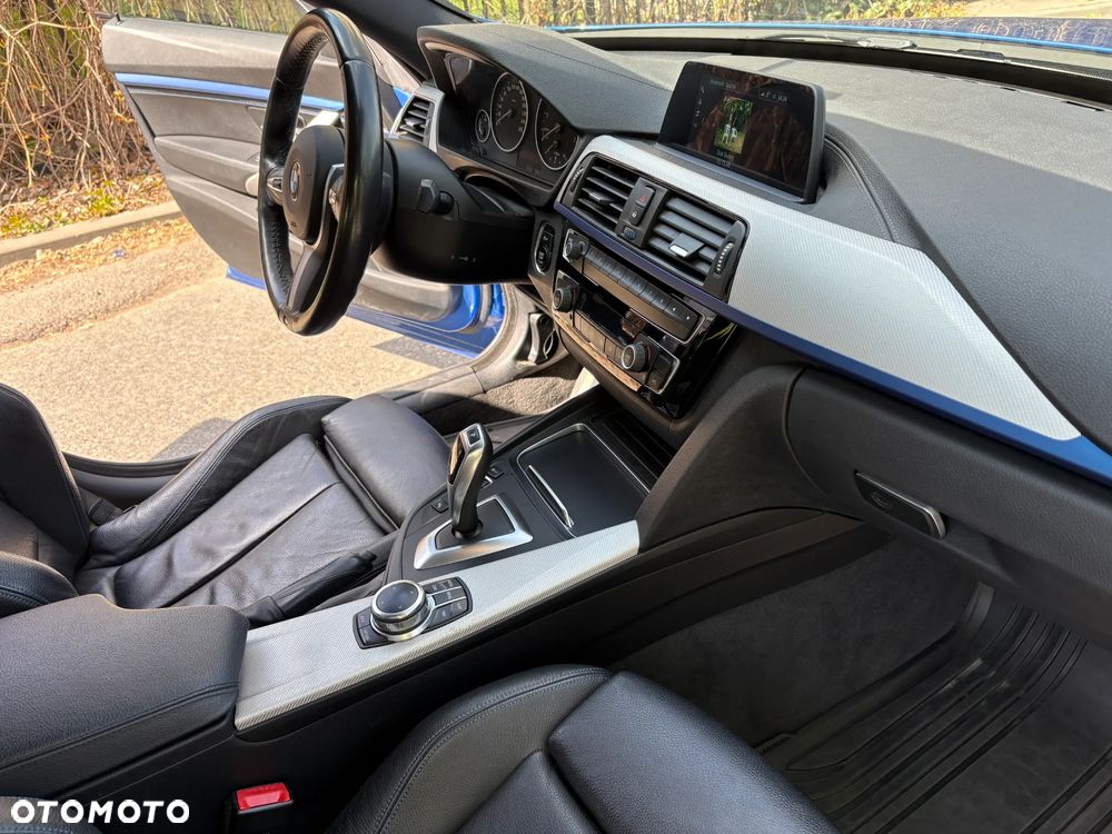 BMW 3GT 320i M Sport - 30