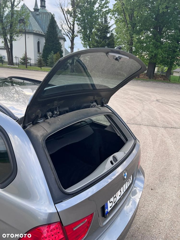 BMW Seria 3 320i - 14