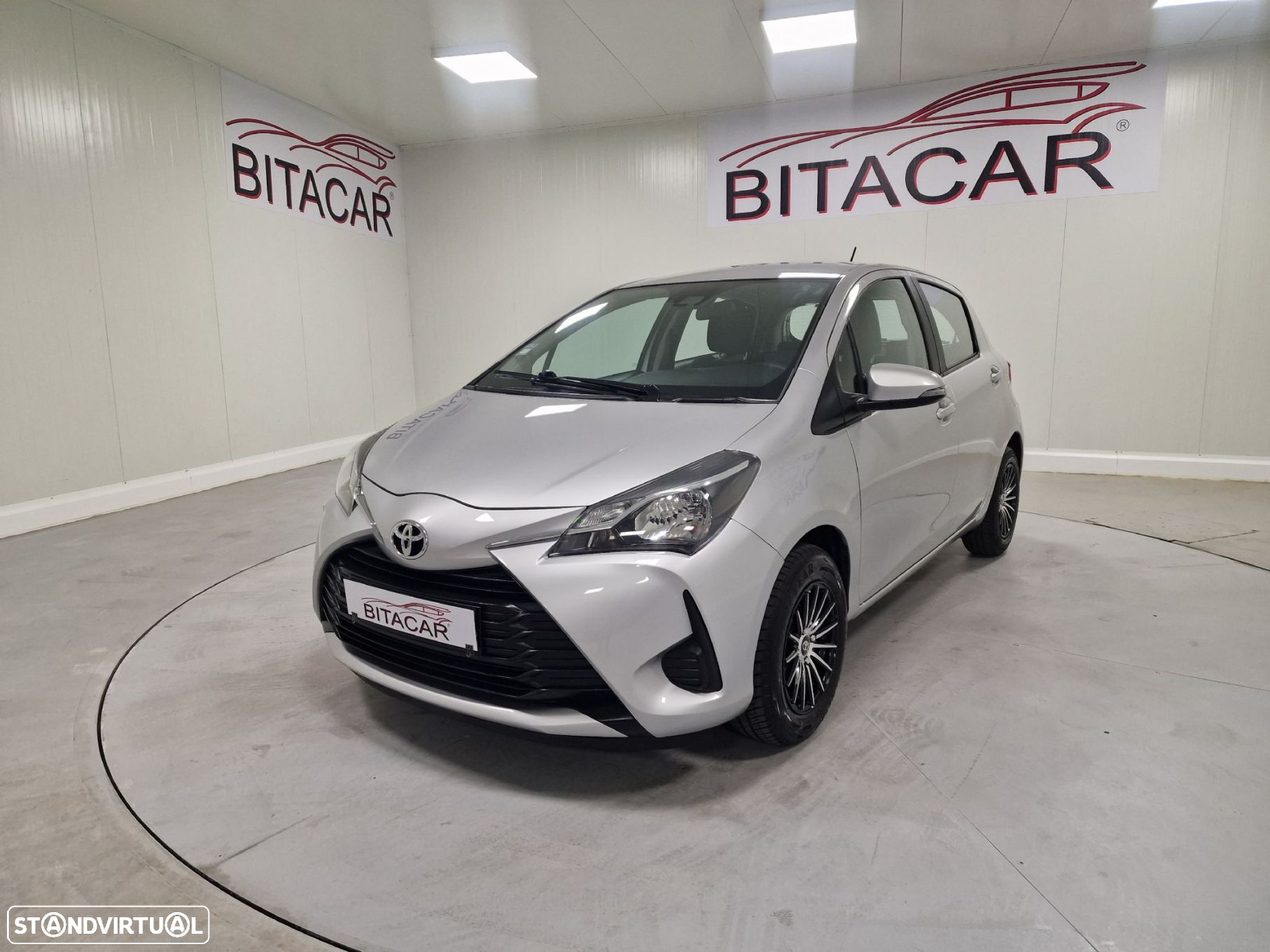 Toyota Yaris - 13