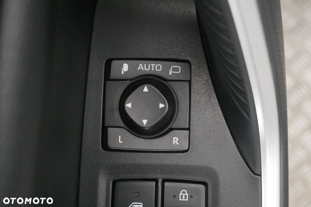 Toyota RAV4 - 29