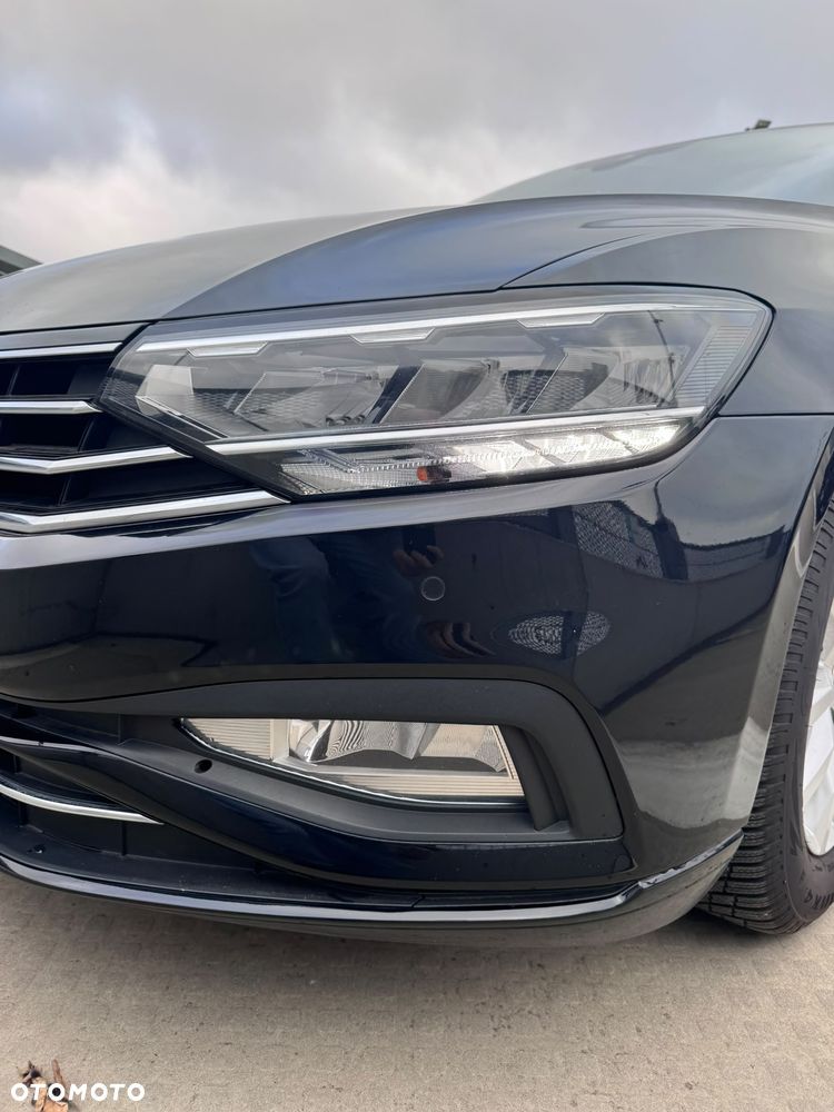 Volkswagen Passat 2.0 TDI EVO Business DSG - 37
