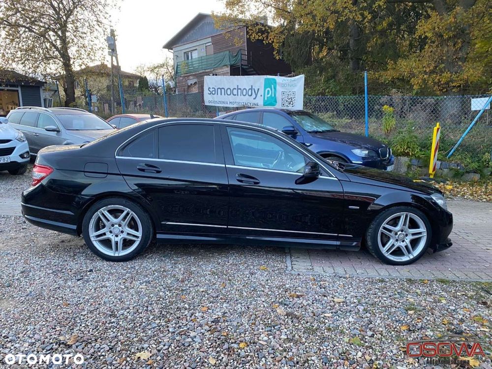 Mercedes-Benz Klasa C 250 CDI 4Matic 7G-TRONIC Avantgarde Edition - 36