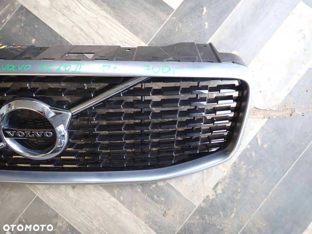 VOLVO XC 60 II LIFT GRILL 31425534 - 3