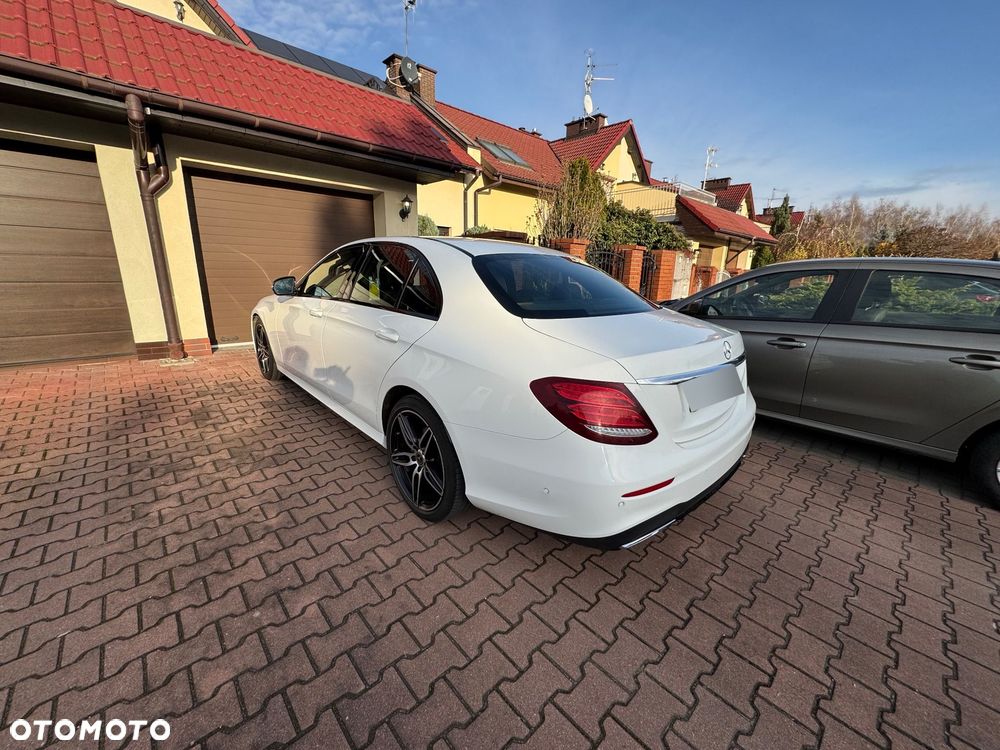 Mercedes-Benz Klasa E - 4